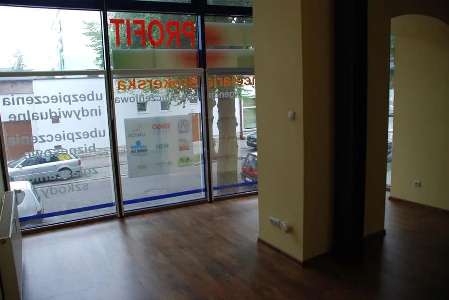 commercial property for sale in Kołobrzeg, Śródmieście | 47 m²
