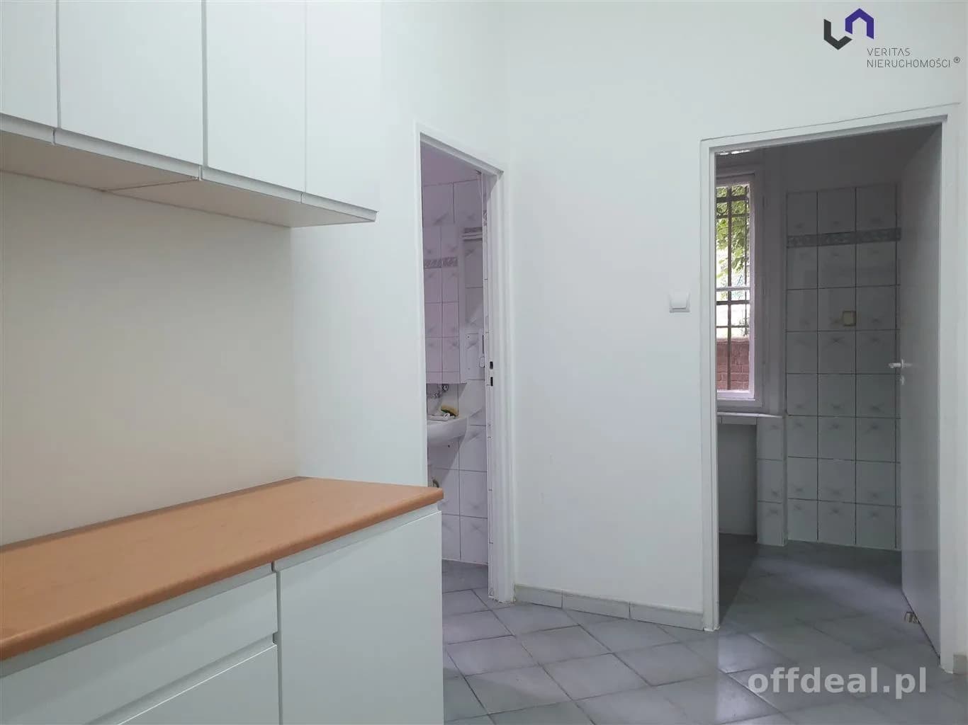 DUŻY LOKAL. IDELANY BIURO, SIEDZIBĘ BANKU, FIRMY.