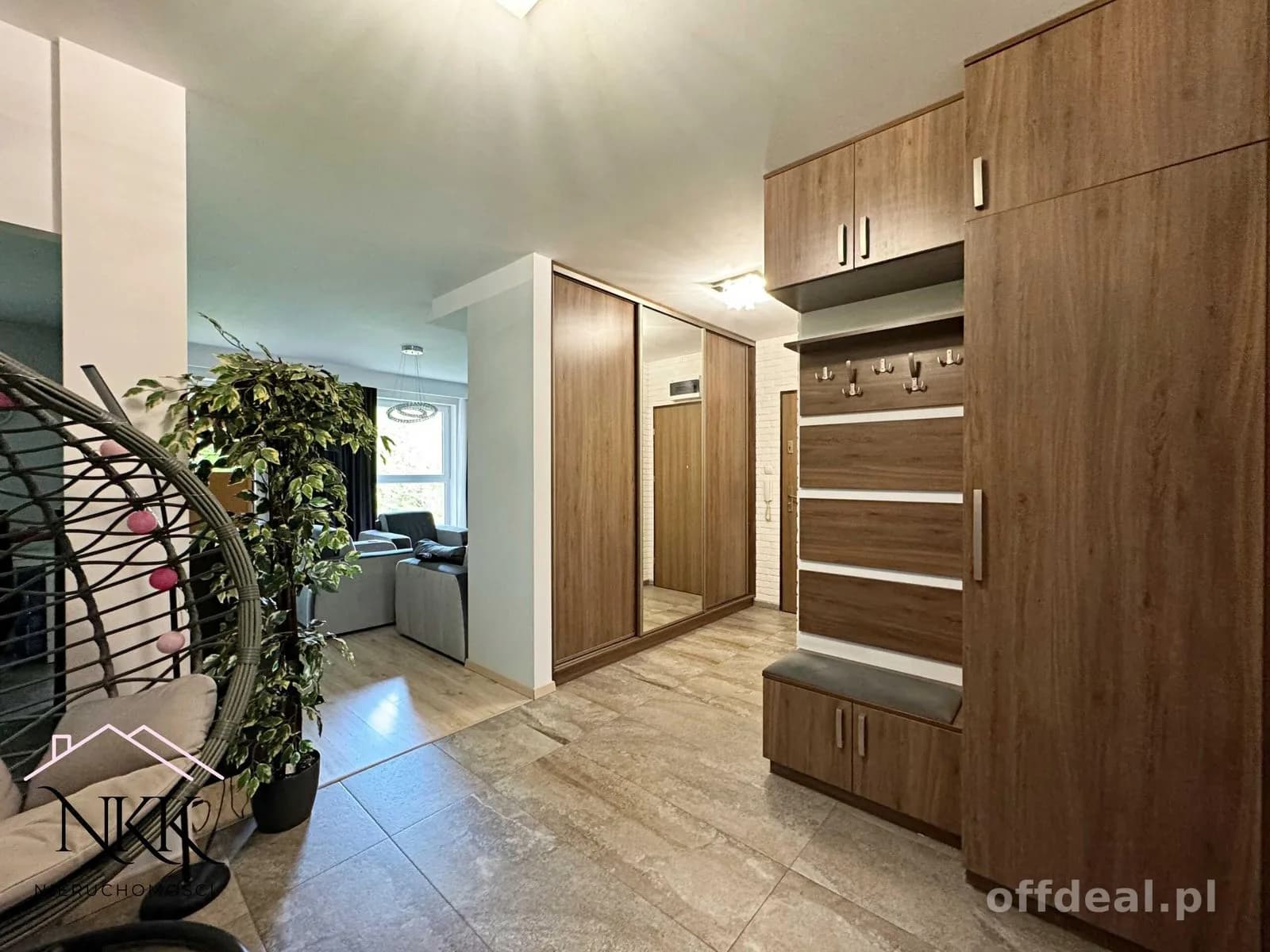 Niepowtarzalny Apartament 3-pokojowy na 1 piętrze