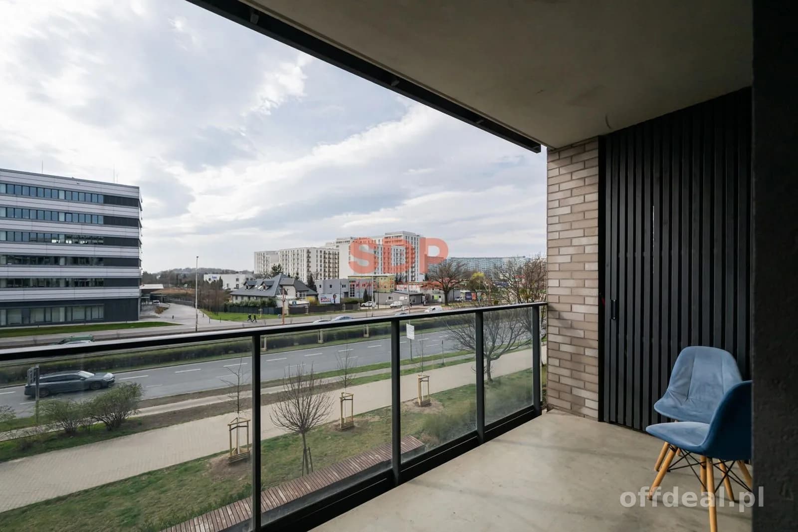 Słoneczny apartament z balkonem w Centrum przy Al. Armii Krajowej