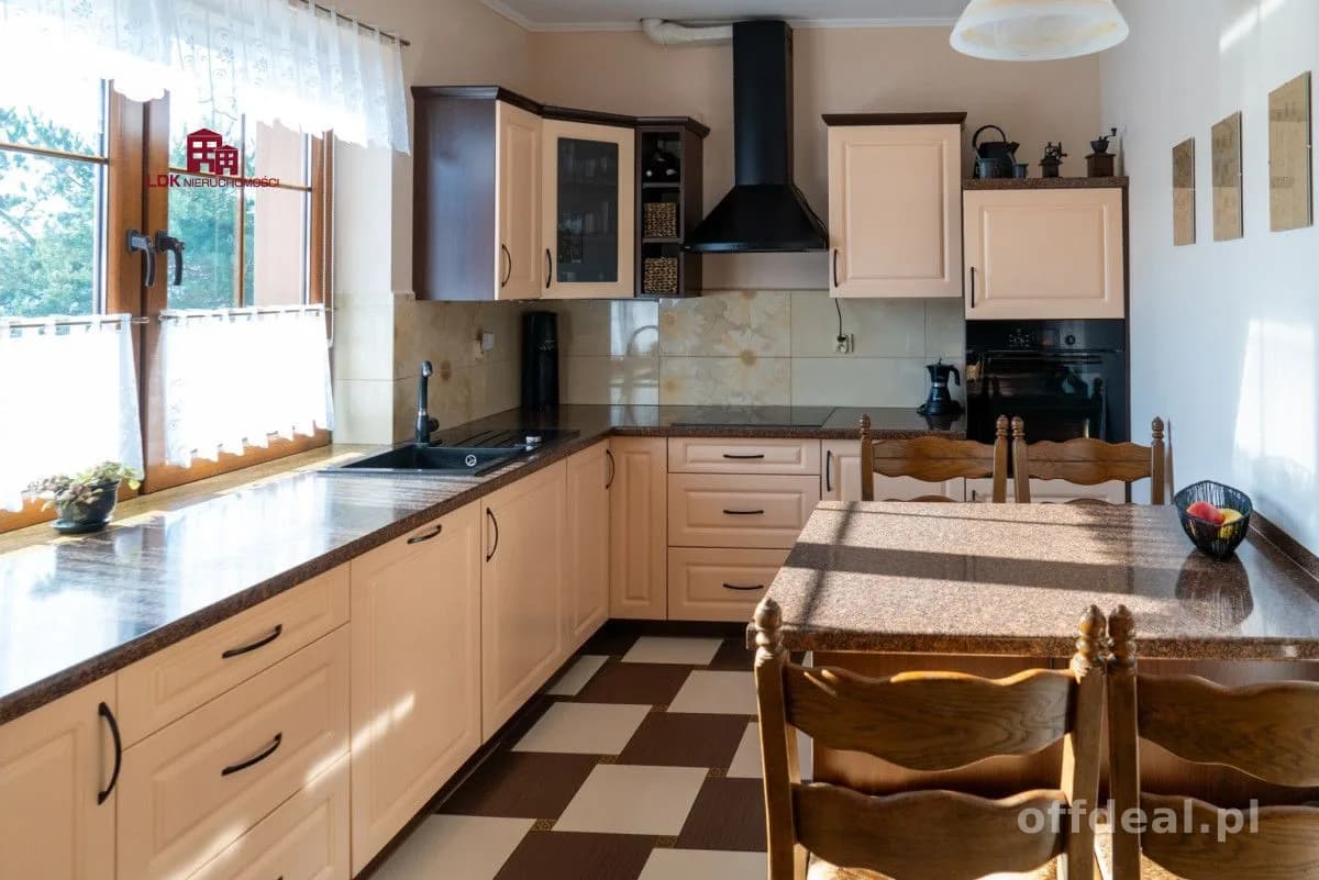 6-room house for sale in Rybno | 196 m²