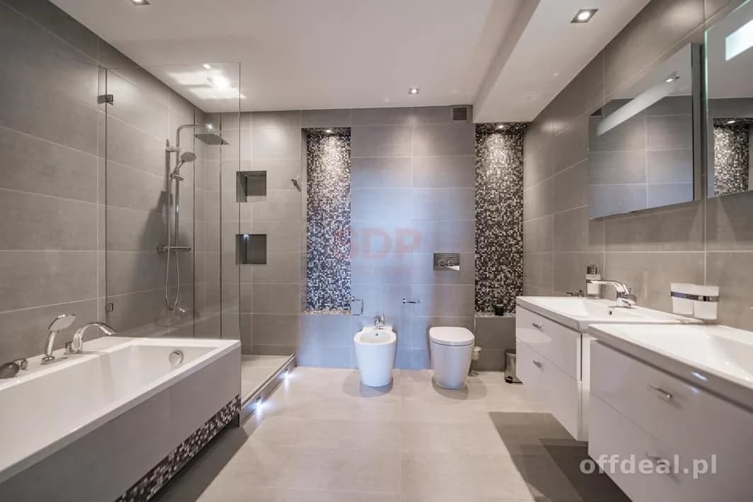 al. Jana Matejki|240 m2|6 pokoi i 3 łazienki| 4 miejsca postojowe