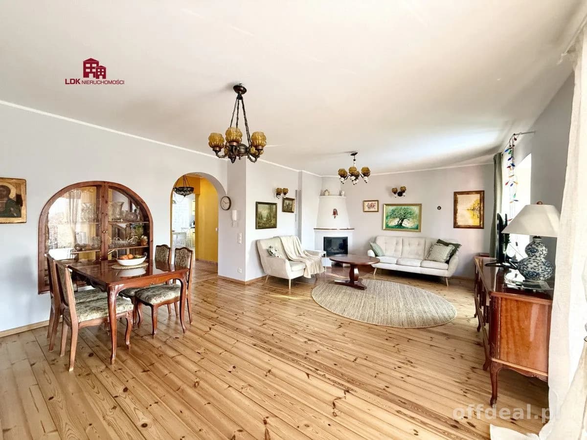 DOM Z DUSZĄ I POTENCJAŁEM | 200m² | 3 poziomy