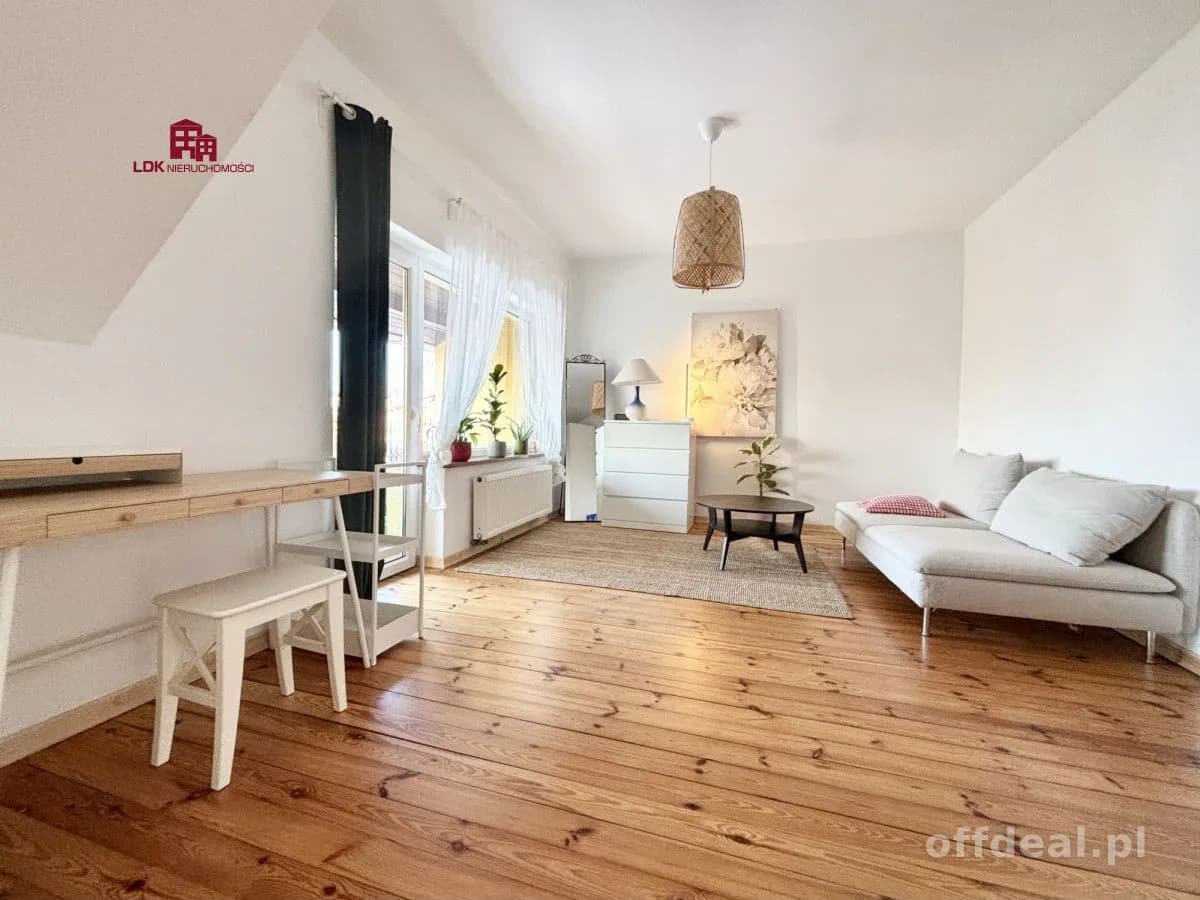 DOM Z DUSZĄ I POTENCJAŁEM | 200m² | 3 poziomy