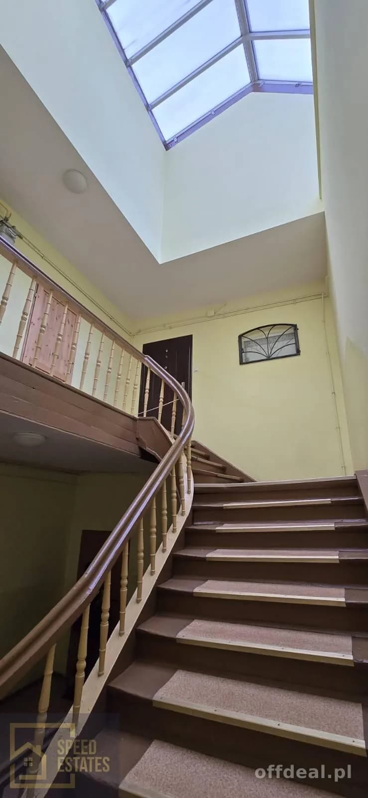 2 POKOJE | 88,8 m² | RYNEK W ŚWIDNICY | DO GENERALNEGO REMONTU