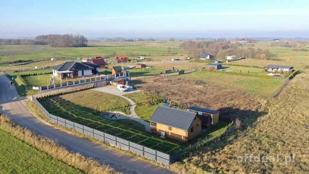 Sprzedam działkę bud. z całorocznym domkiem rekreacyjnym Szczybały Giżyckie