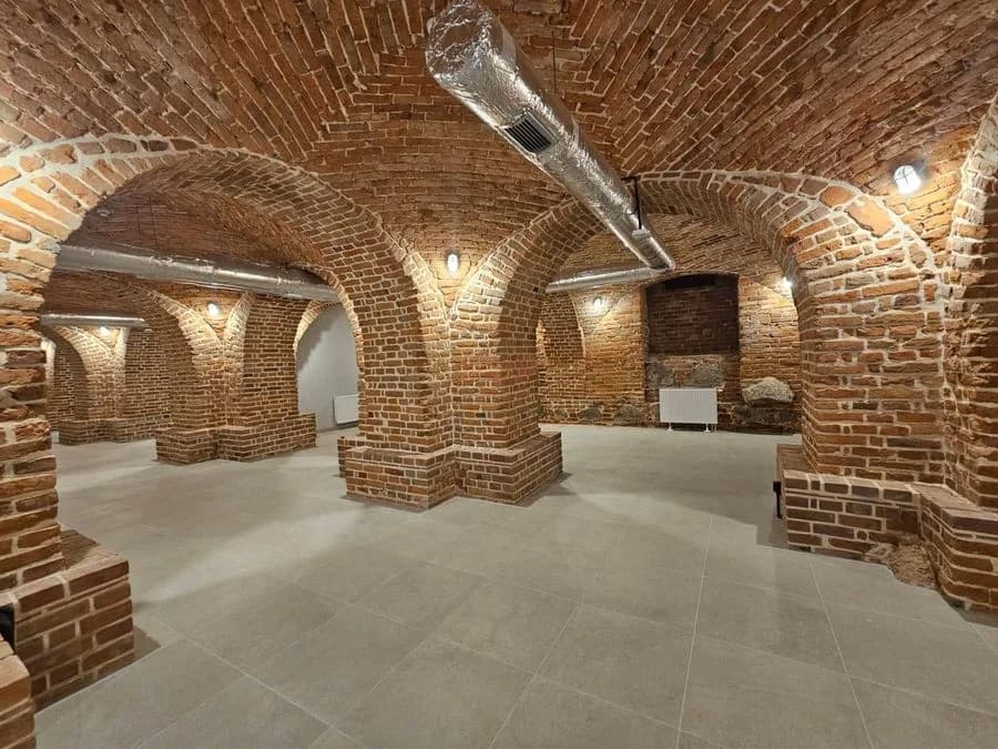 Gewerbeimmobilie zum Verkauf in Wrocław, Śródmieście, Nadodrze | 265,49 m²