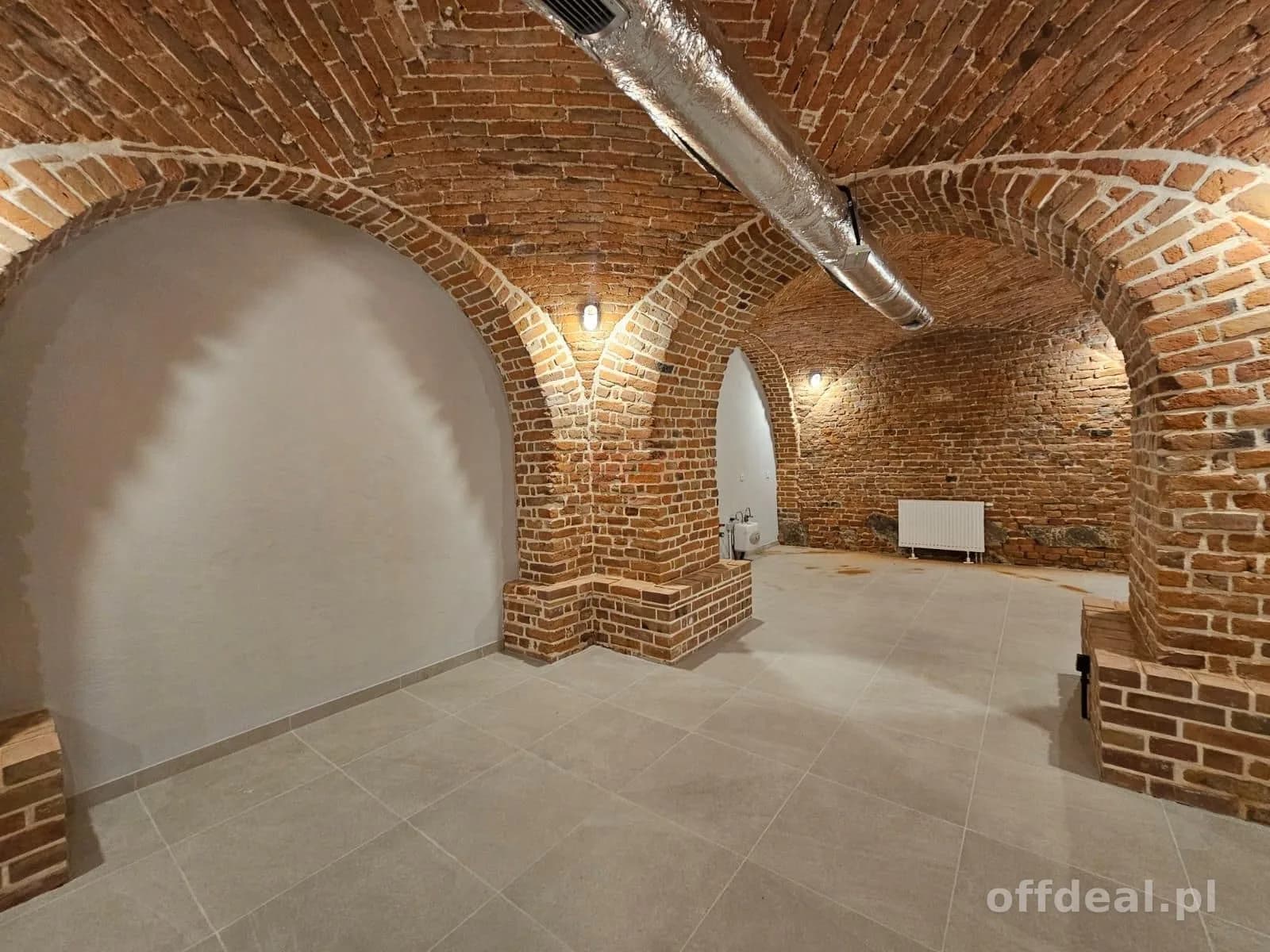 Gewerbeimmobilie zum Verkauf in Wrocław, Śródmieście, Nadodrze | 265,49 m²