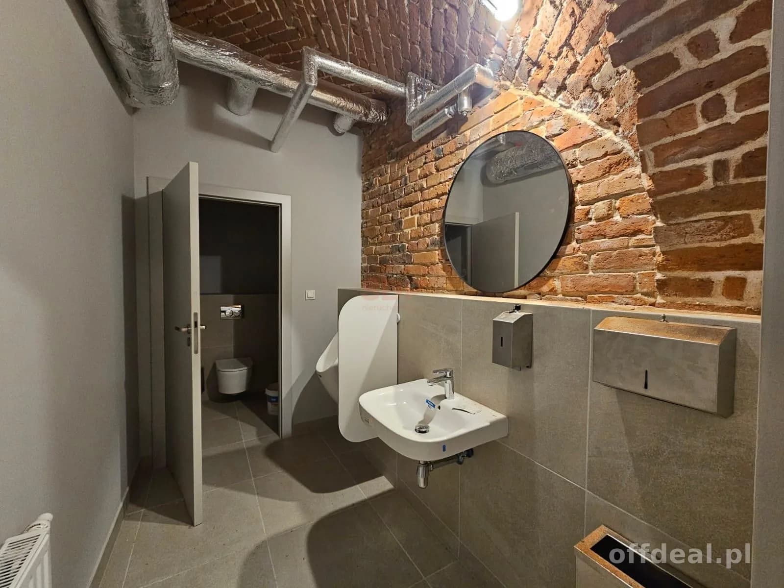 Gewerbeimmobilie zum Verkauf in Wrocław, Śródmieście, Nadodrze | 265,49 m²