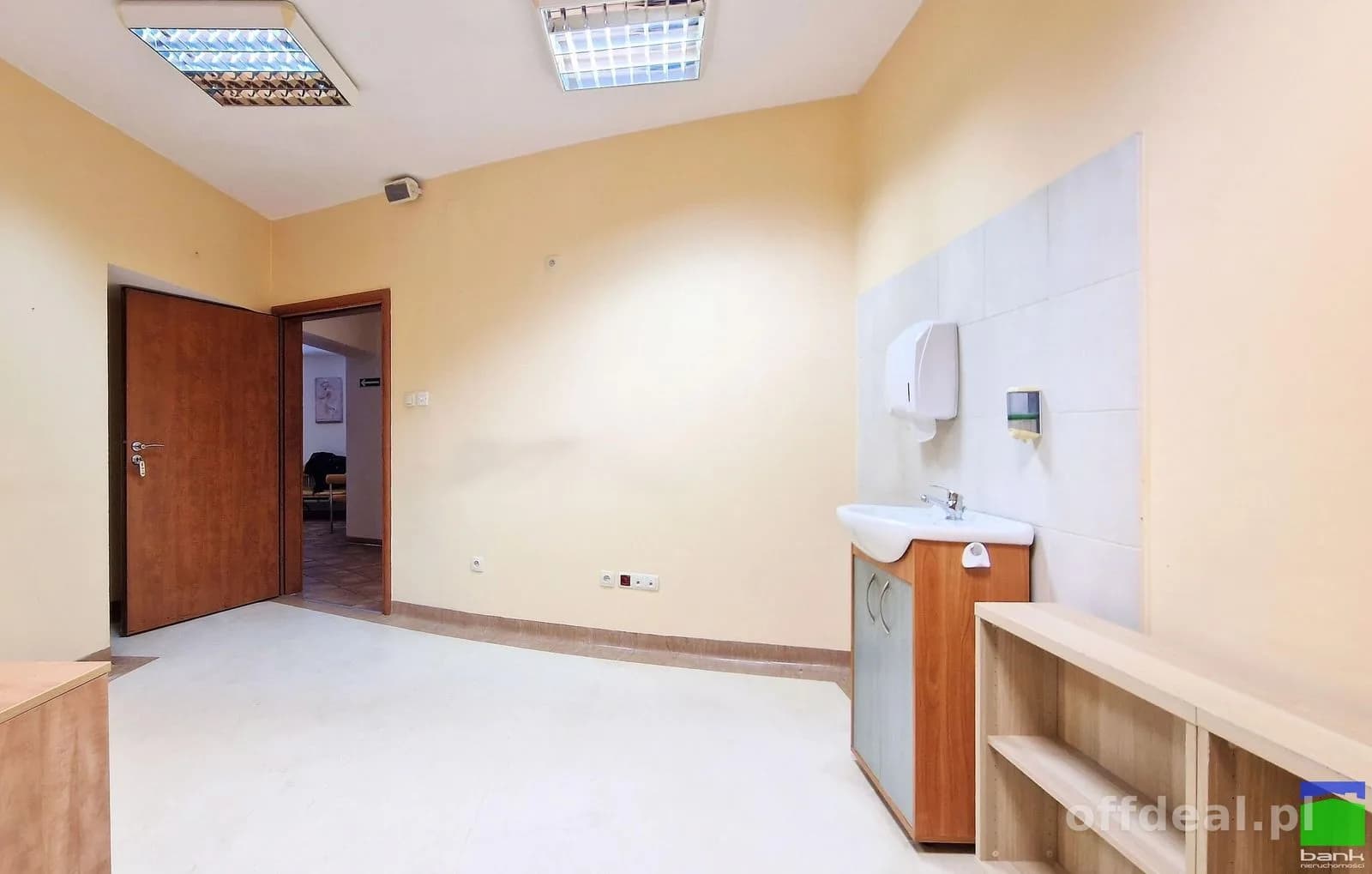 Centrum - gabinet 18 m2 I piętro al. Kościuszki
