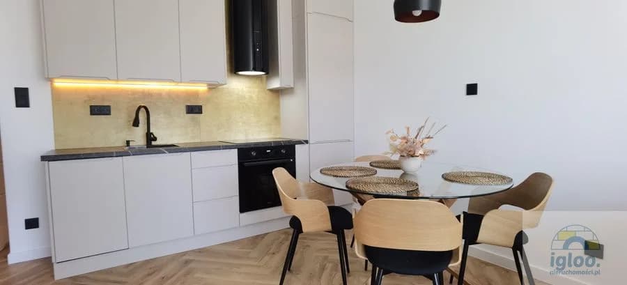 Nowy Apartament Wykończony Premium -2-pokoje -Winda -os.Uroczysko