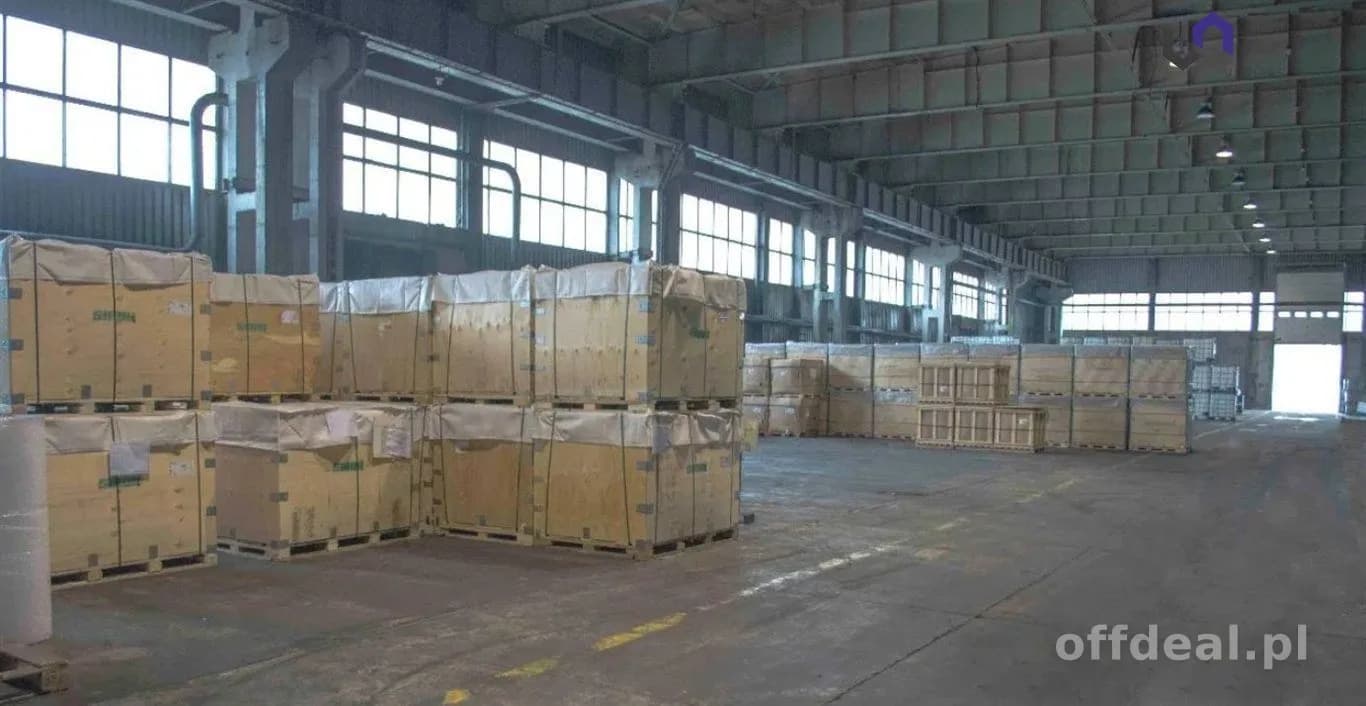 bien commercial à vendre à Bytom | 3 850 m²