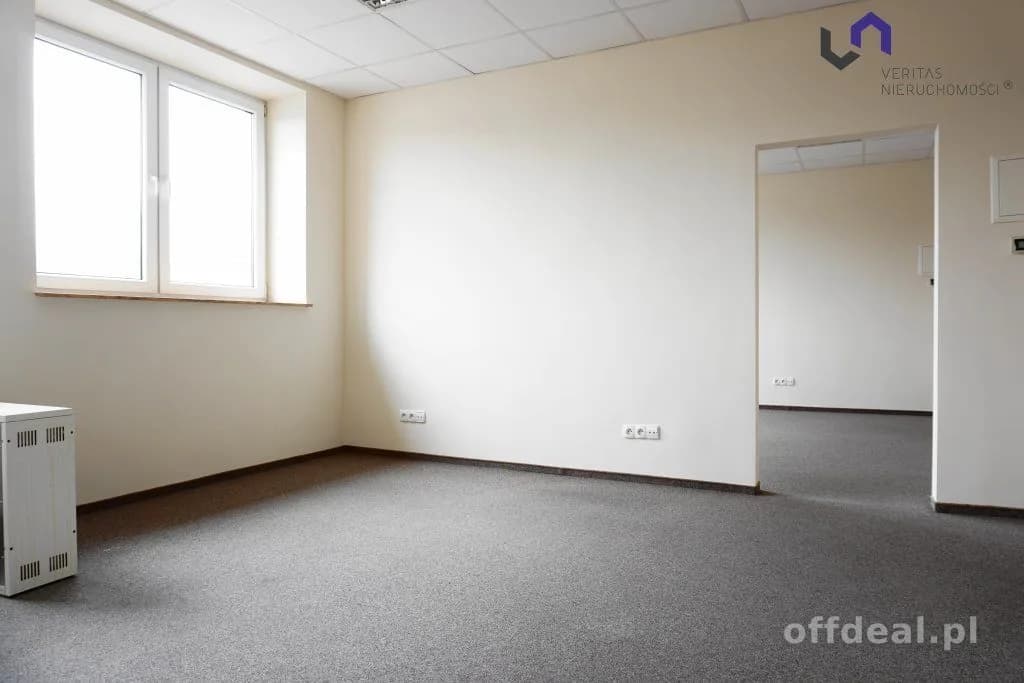 bien commercial à vendre à Katowice, Wieliczka, Koszutka | 3 010,24 m²