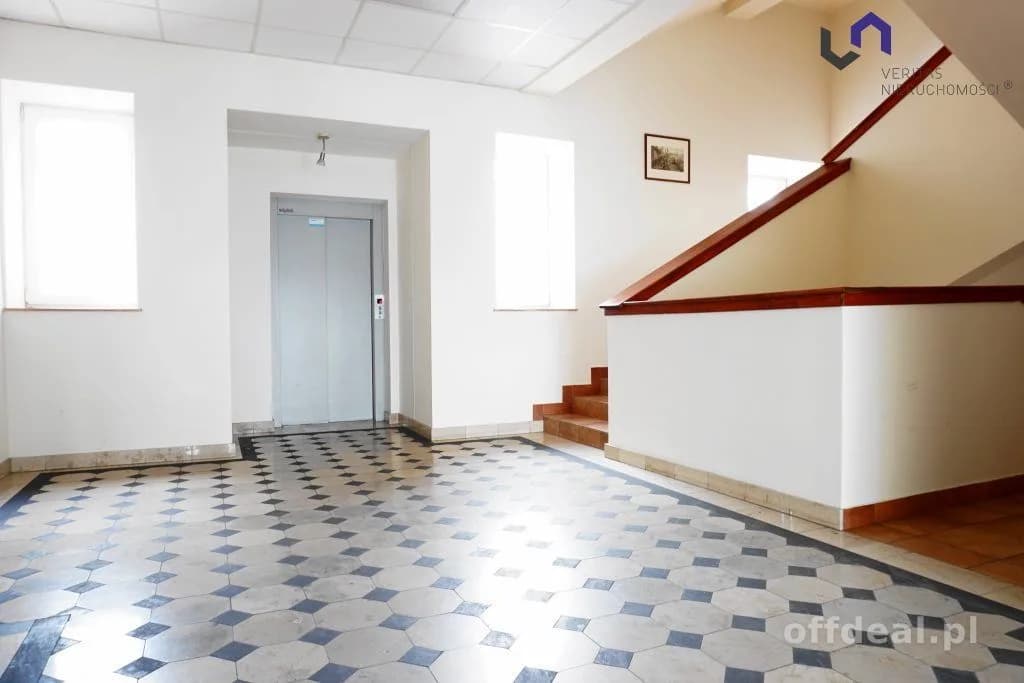 bien commercial à vendre à Katowice, Wieliczka, Koszutka | 3 010,24 m²