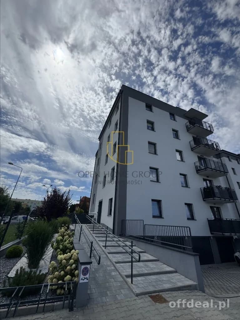 Lux-Premium-apartament-3pok.-garaż-komórka