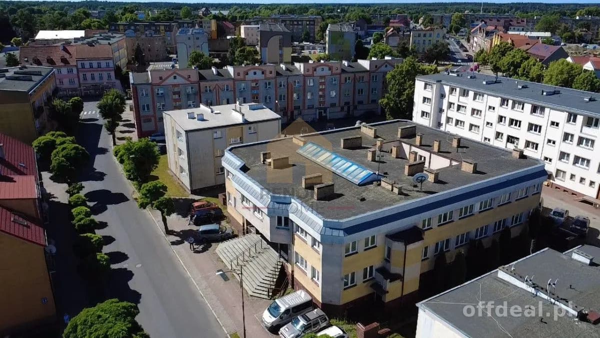 комерційна нерухомість на продаж у Dębno | 14-кімн. | 2 000 m²