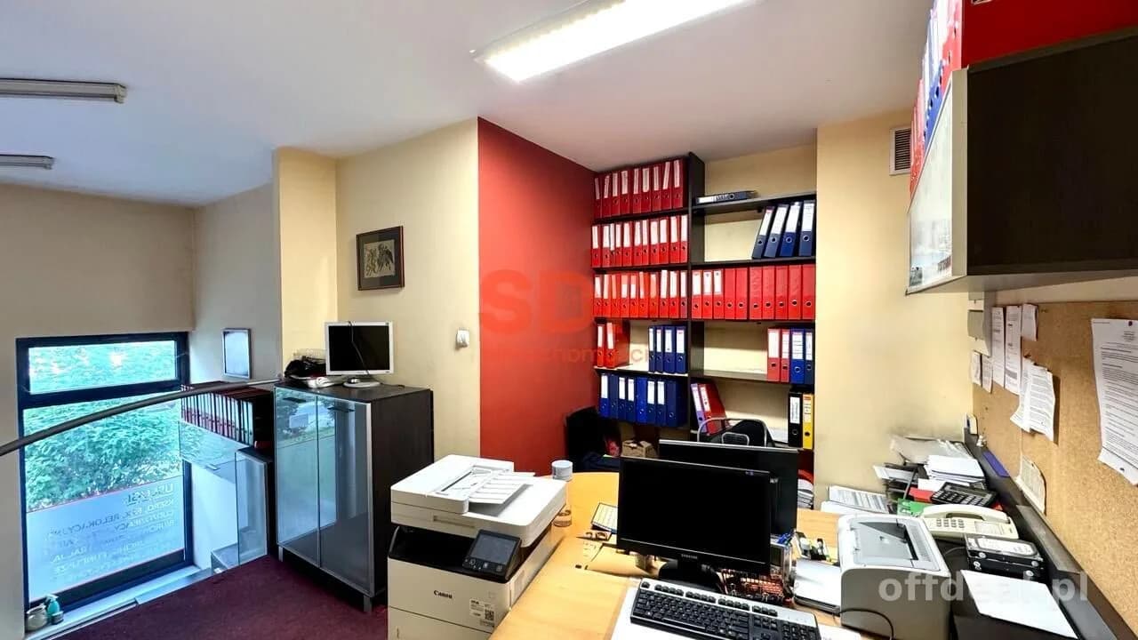 комерційна нерухомість в оренду у Wrocław, Psie Pole, Karłowice | 33,6 m²