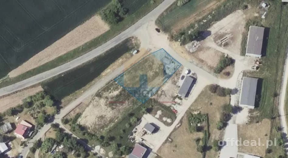 Działka usługowa| 1364 m² | Media | Słup