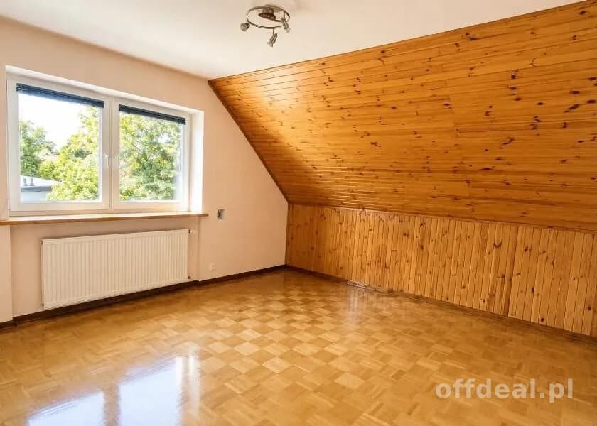 WOLNOSTOJĄCY DOM W SULEJÓWKU MIŁOSNA