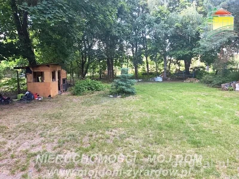 Parterowy dom na ładnej działce Adamów Wieś.