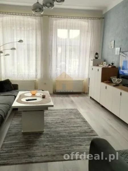 Kamienica 2 pokoje, wysoki parter| Księcia Bolka