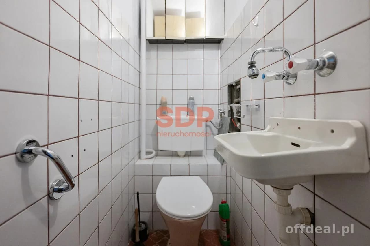3 pok. osobna kuchnia, balkon