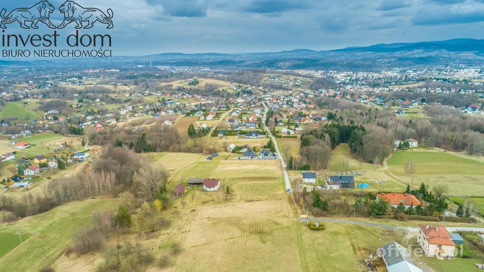.. działka budowlana przy ulicy Łysogórska z panaromicznym widokiem na miasto Gorlice!