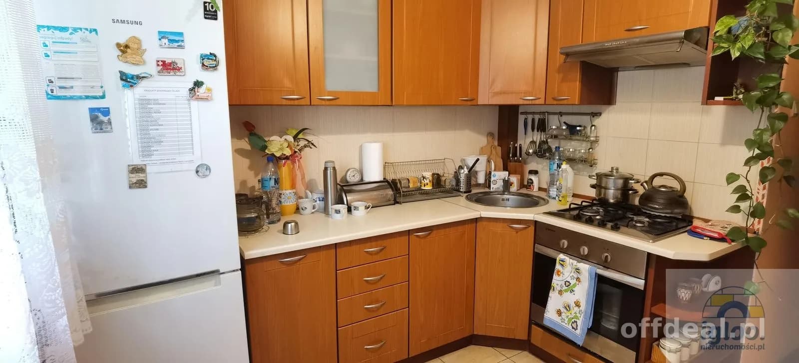 Duża kawalerka do zamieszkania -parter- balkon- os.Czarnów