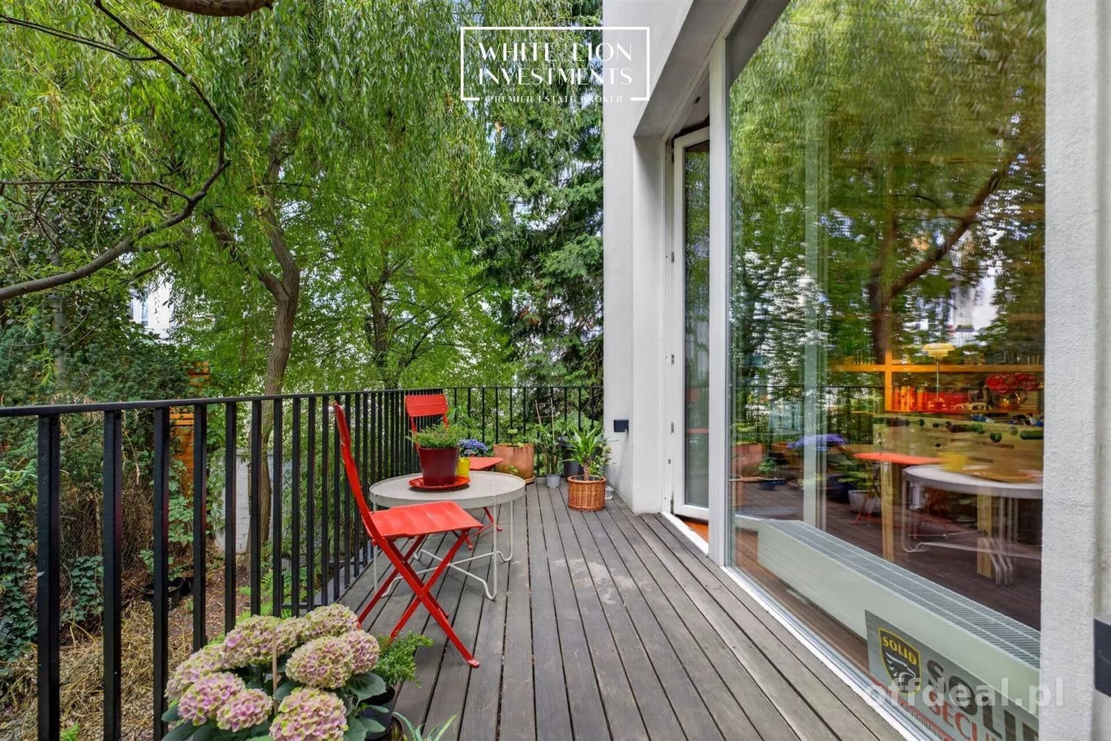 Modernistyczna willa z 1936r|152,6 m²|Taras|Garaż