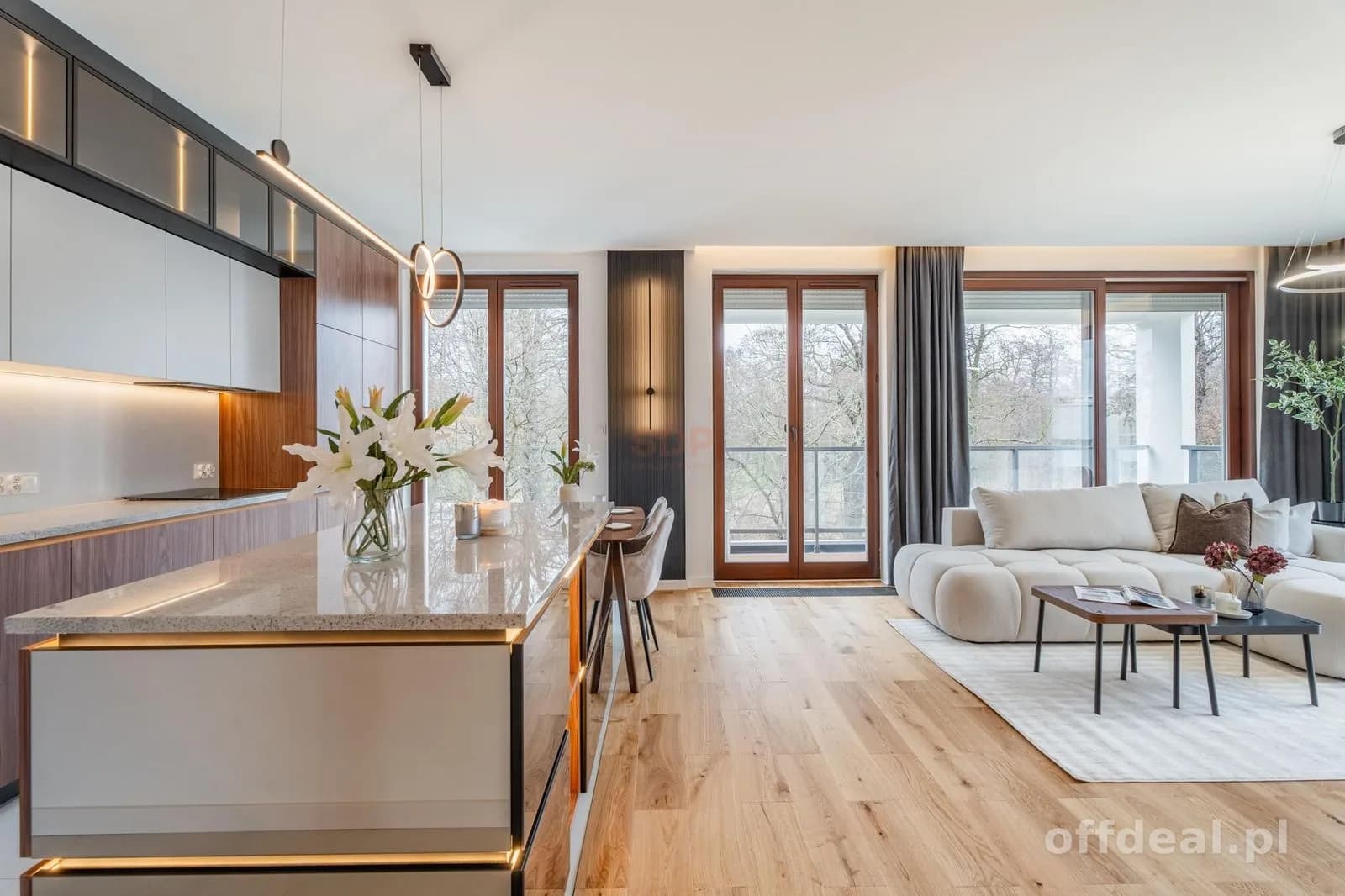 Luksusowy apartament z widokiem na Park Wschodni