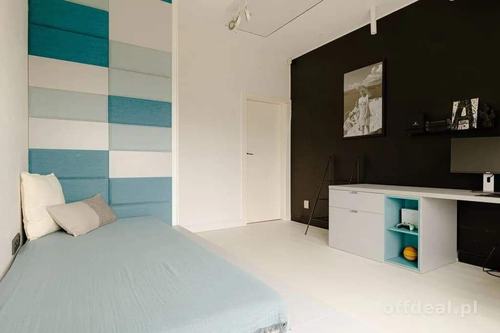 будинок на продаж у Cieśle | 4-кімн. | 296 m²