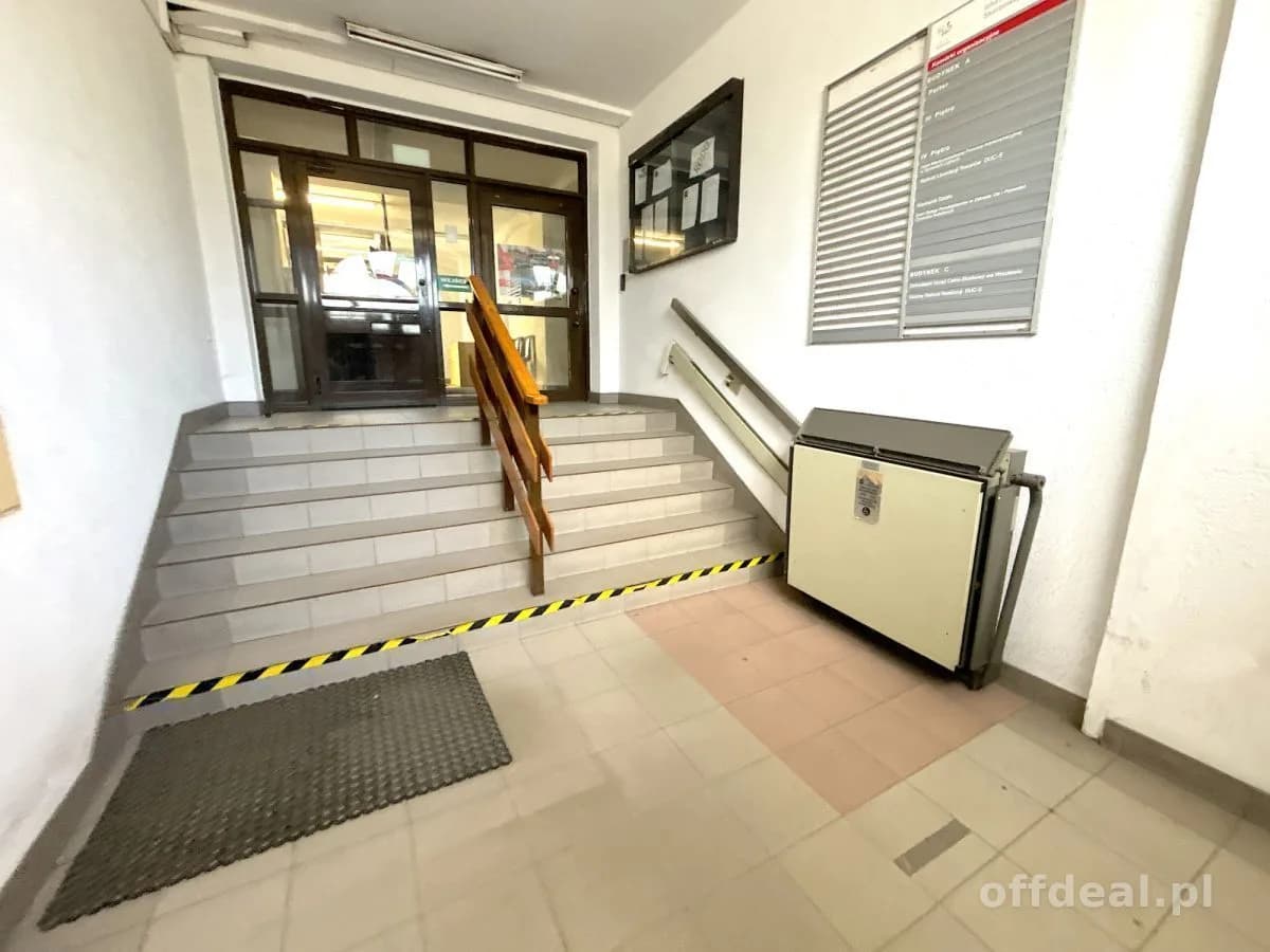 59-room commercial property for rent in Wrocław, Stare Miasto | 1,700 m²
