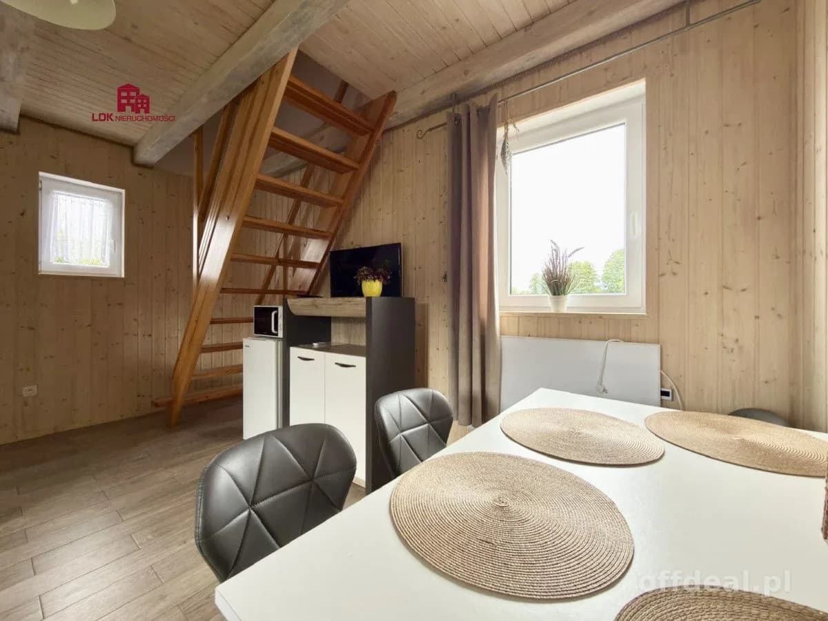 Foto 17: Haus, 8 rooms, 200 m², Kopalino
