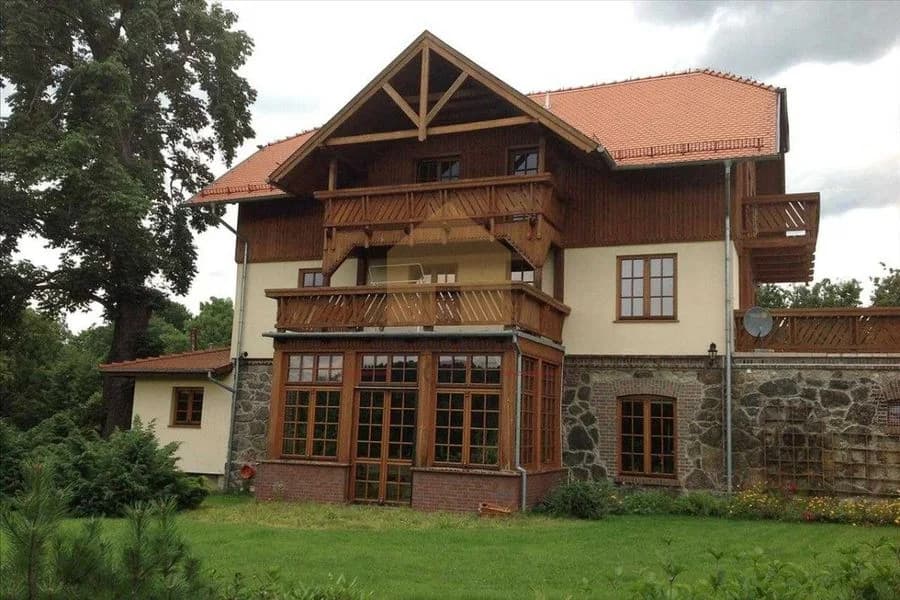 7-room house for sale in Rybnica | 500 m²