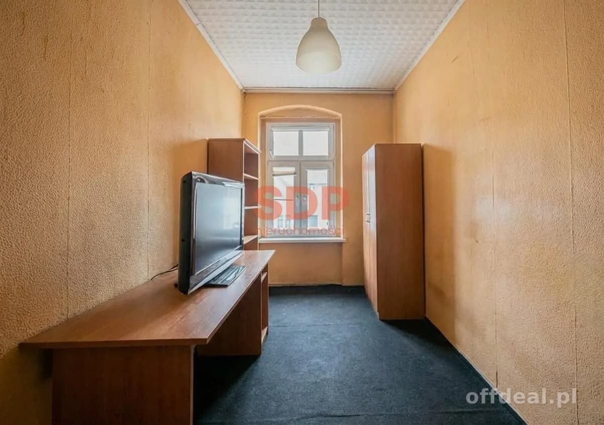 Duże mieszkanie na Nadodrzu, blisko centrum