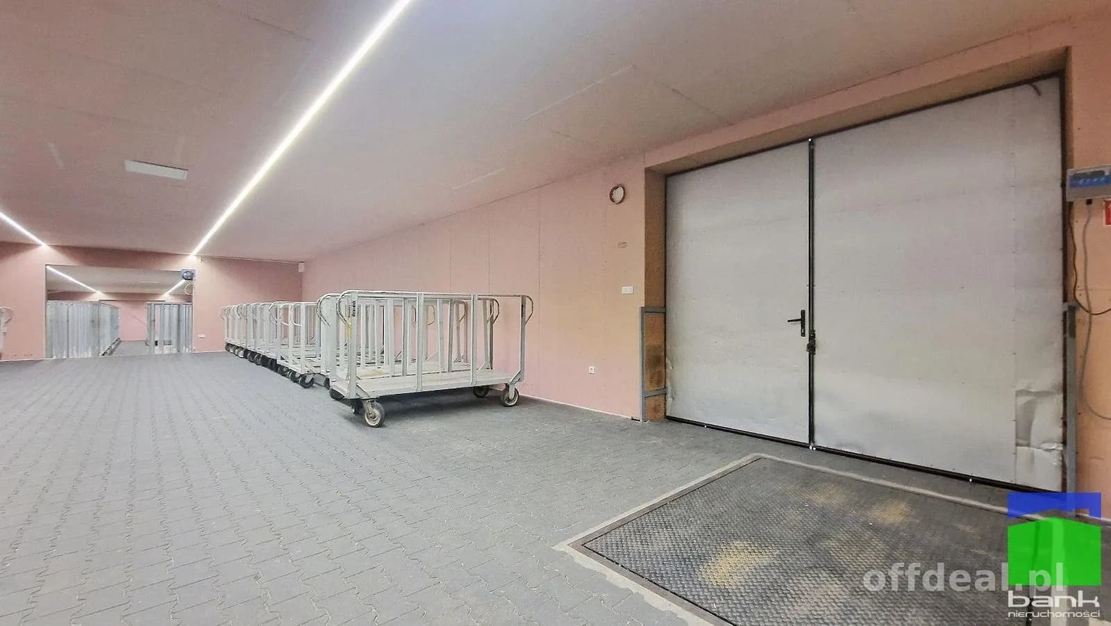 Pabianice - magazyn 580 m2 na parterze