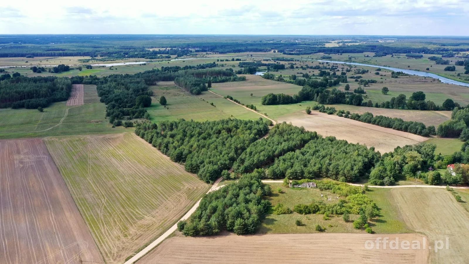 plot for sale in Osetno | 155,774 m²