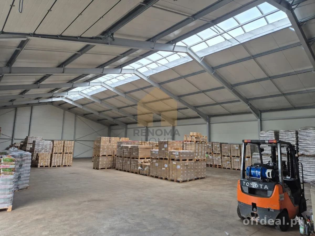 Hala magazynowo–produkcyjna- 700 m² -Krzeszów