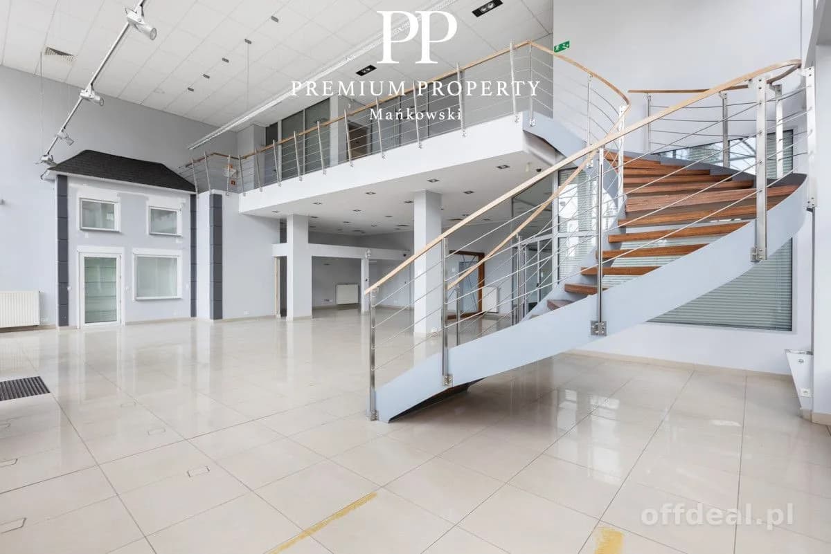 Bartodzieje / Lokal 440m2 /Działka 1033 m2