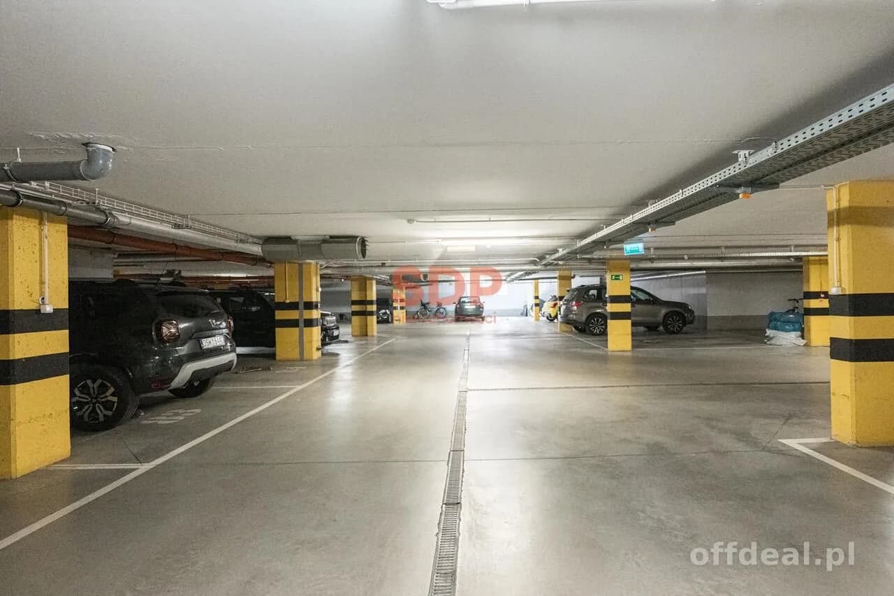 3 pokoje z garderobą i balkonem | Klecina | od zaraz