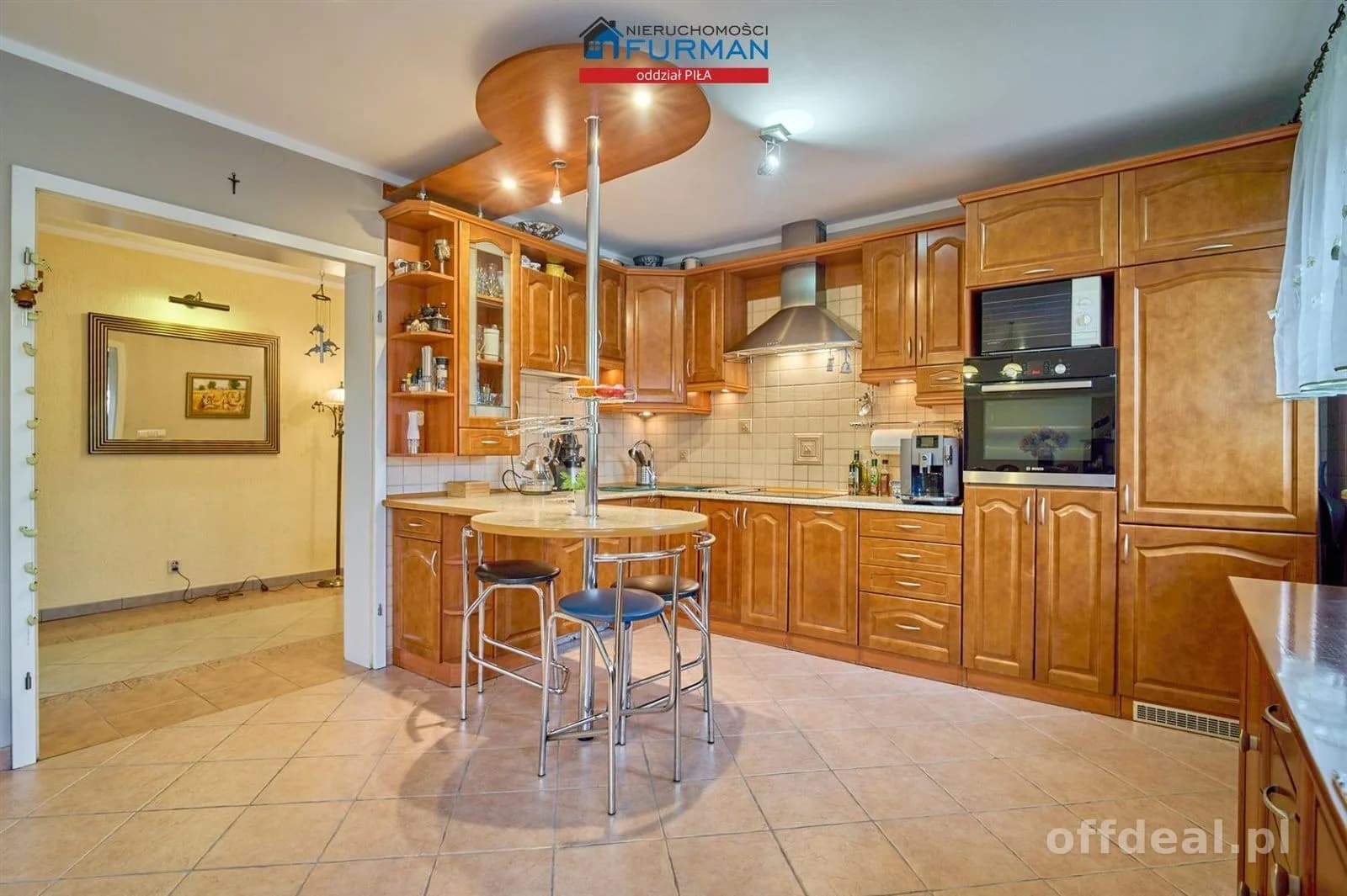 bien commercial à vendre à Złotów | 578,58 m²