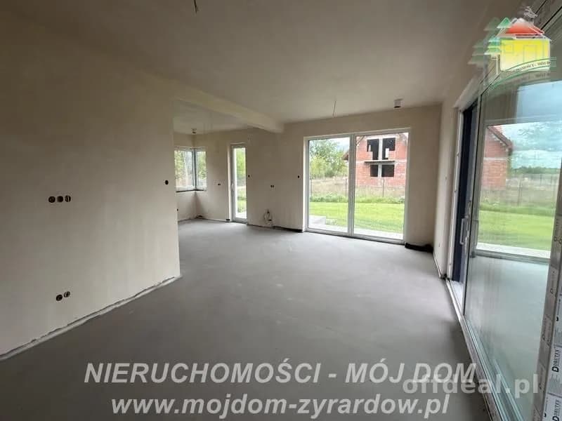 5-Zimmer Haus zum Verkauf in Bronisławów | 287,31 m²