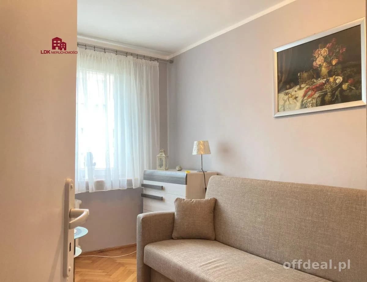Funkcjonalne mieszkanie w spokojnej okolicy