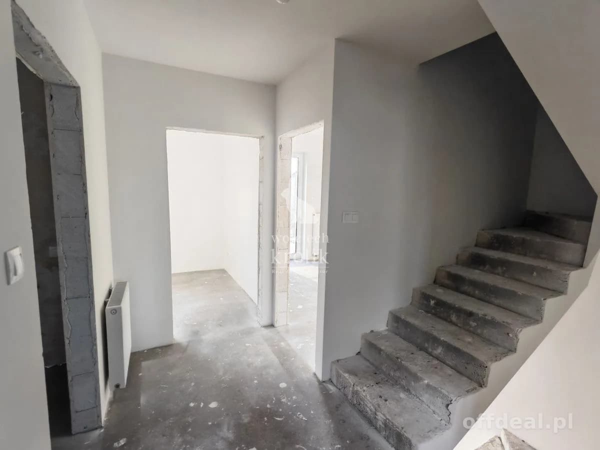 будинок на продаж у Tłuszcz | 5-кімн. | 174,18 m²