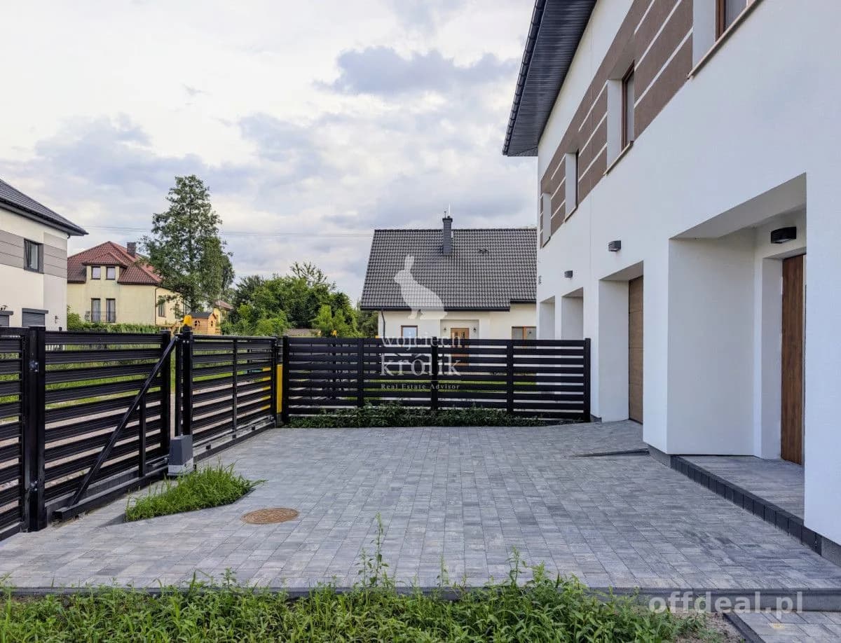 будинок на продаж у Tłuszcz | 5-кімн. | 174,18 m²