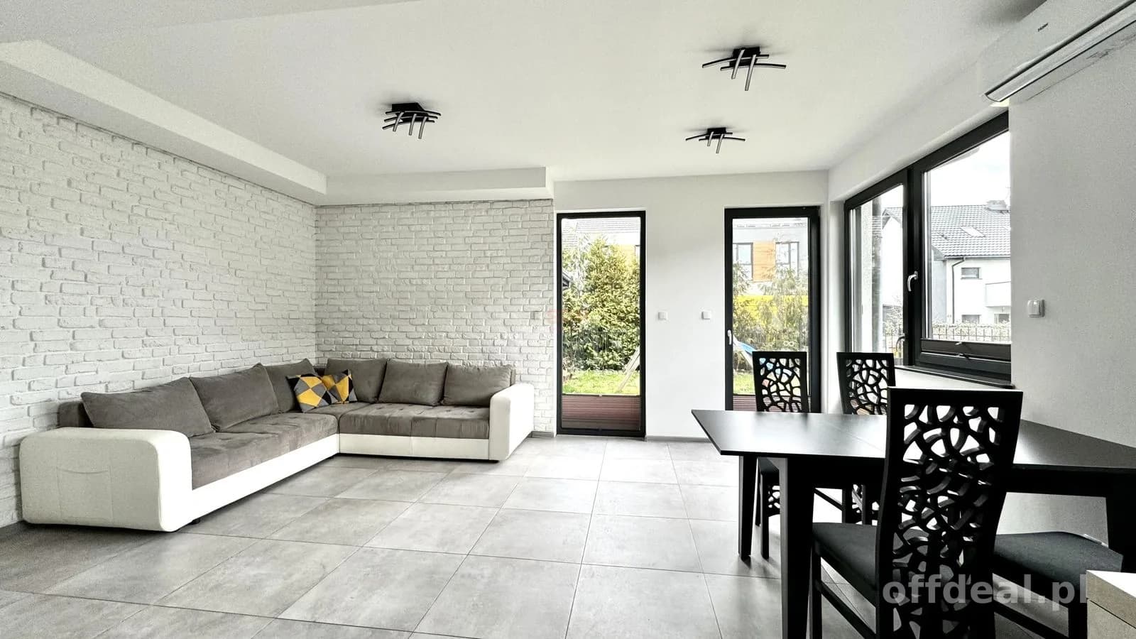 будинок на продаж у Domasław | 4-кімн. | 114 m²