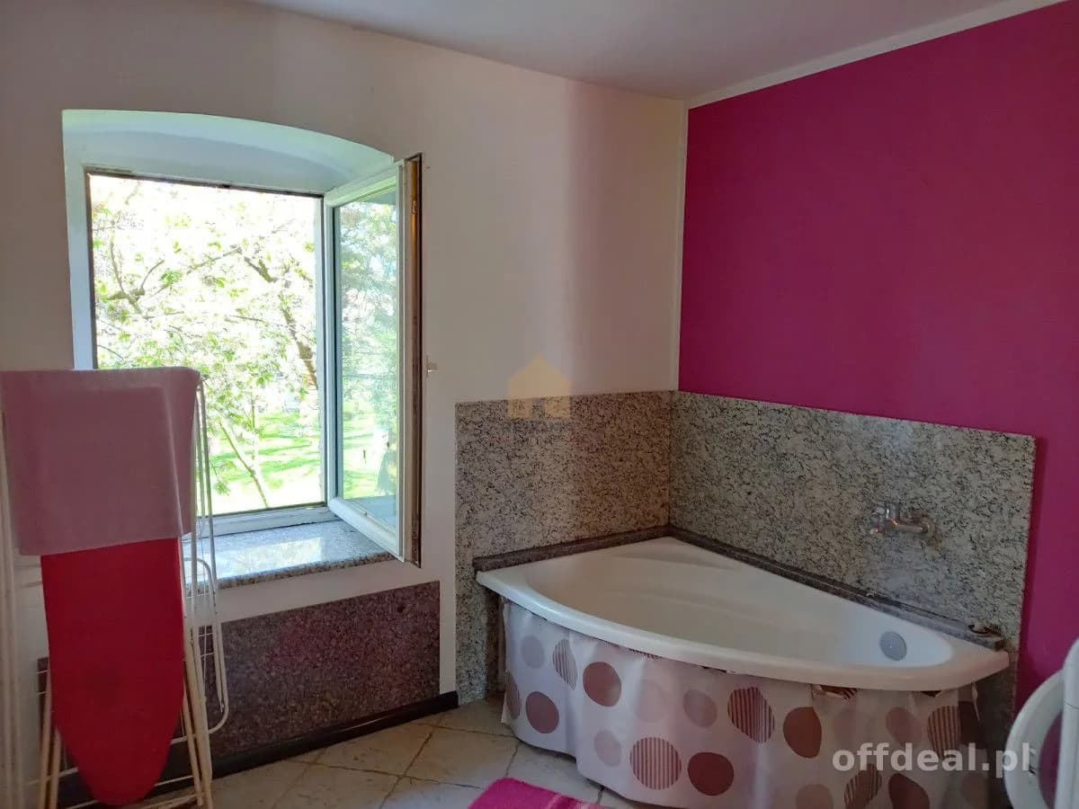 будинок на продаж у Jaroszów | 7-кімн. | 679 m²