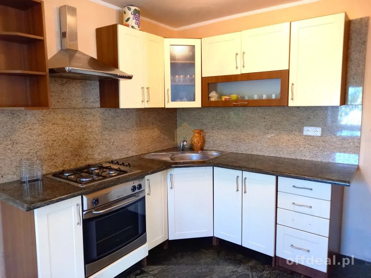 будинок на продаж у Jaroszów | 7-кімн. | 679 m²