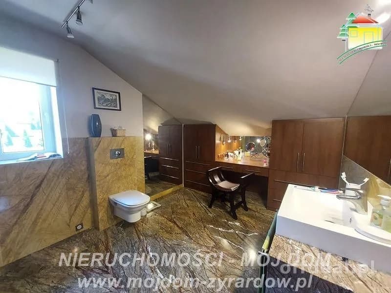 6-Zimmer Haus zum Verkauf in Mszczonów | 270 m²