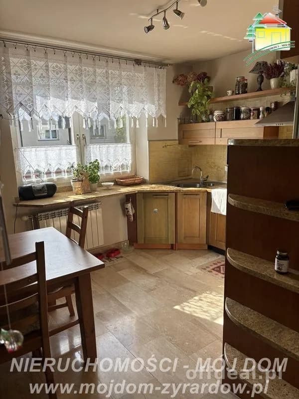 6-Zimmer Haus zum Verkauf in Mszczonów | 270 m²